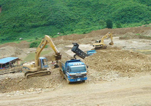 老撾、柬埔寨礦區工程車(chē)
